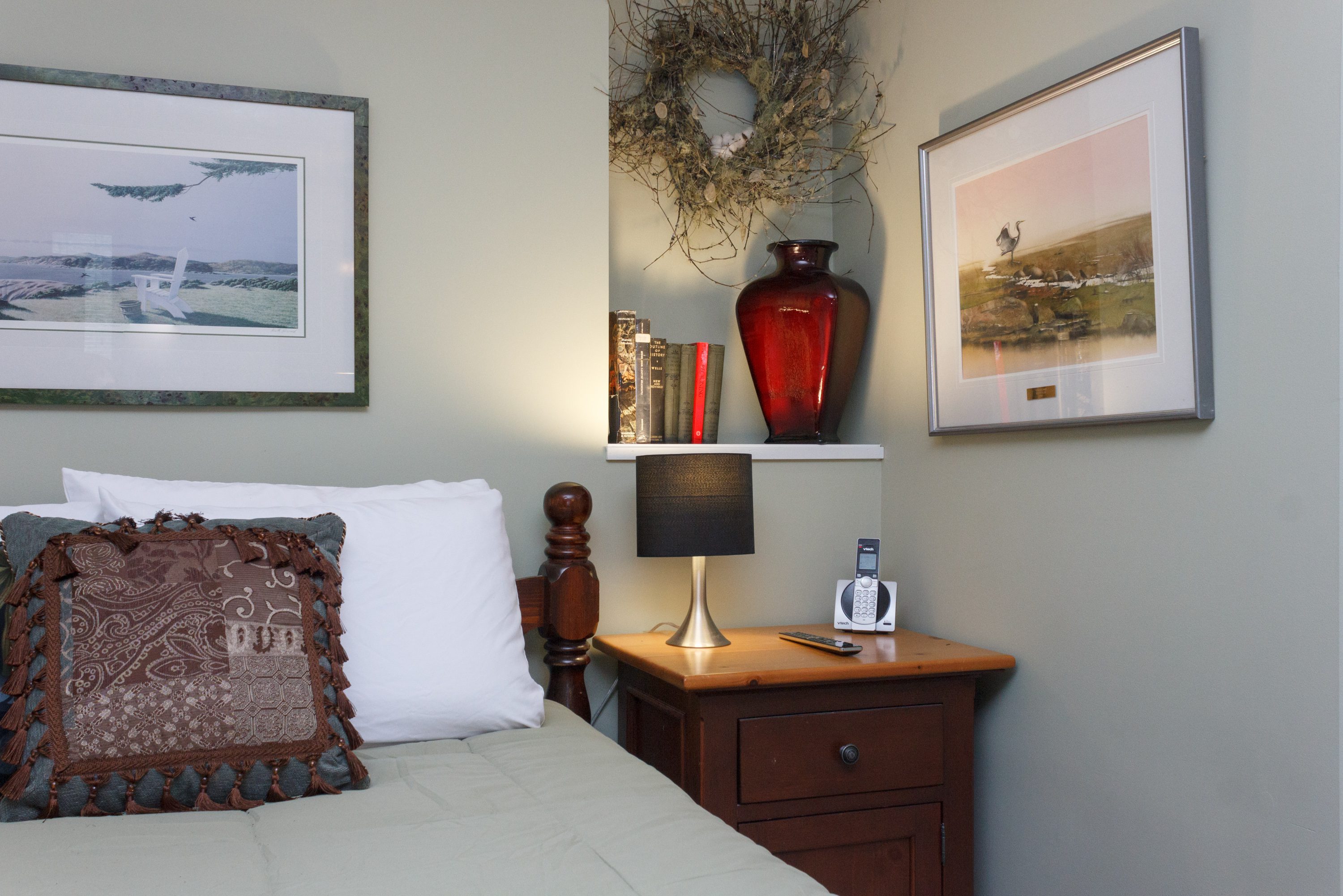 20-master-bedroom
